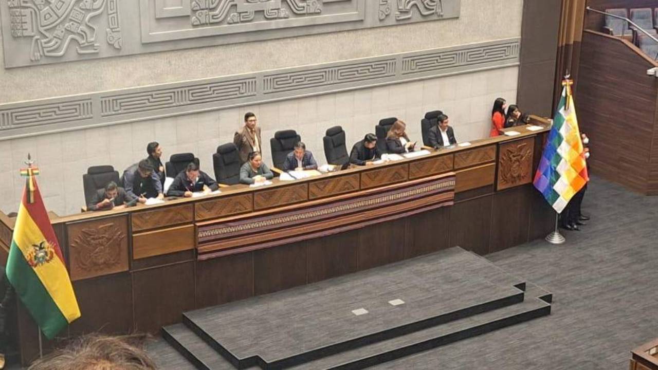Choquehuanca asegura que la Asamblea tiene una semana para tratar el PGE 2025 antes del receso