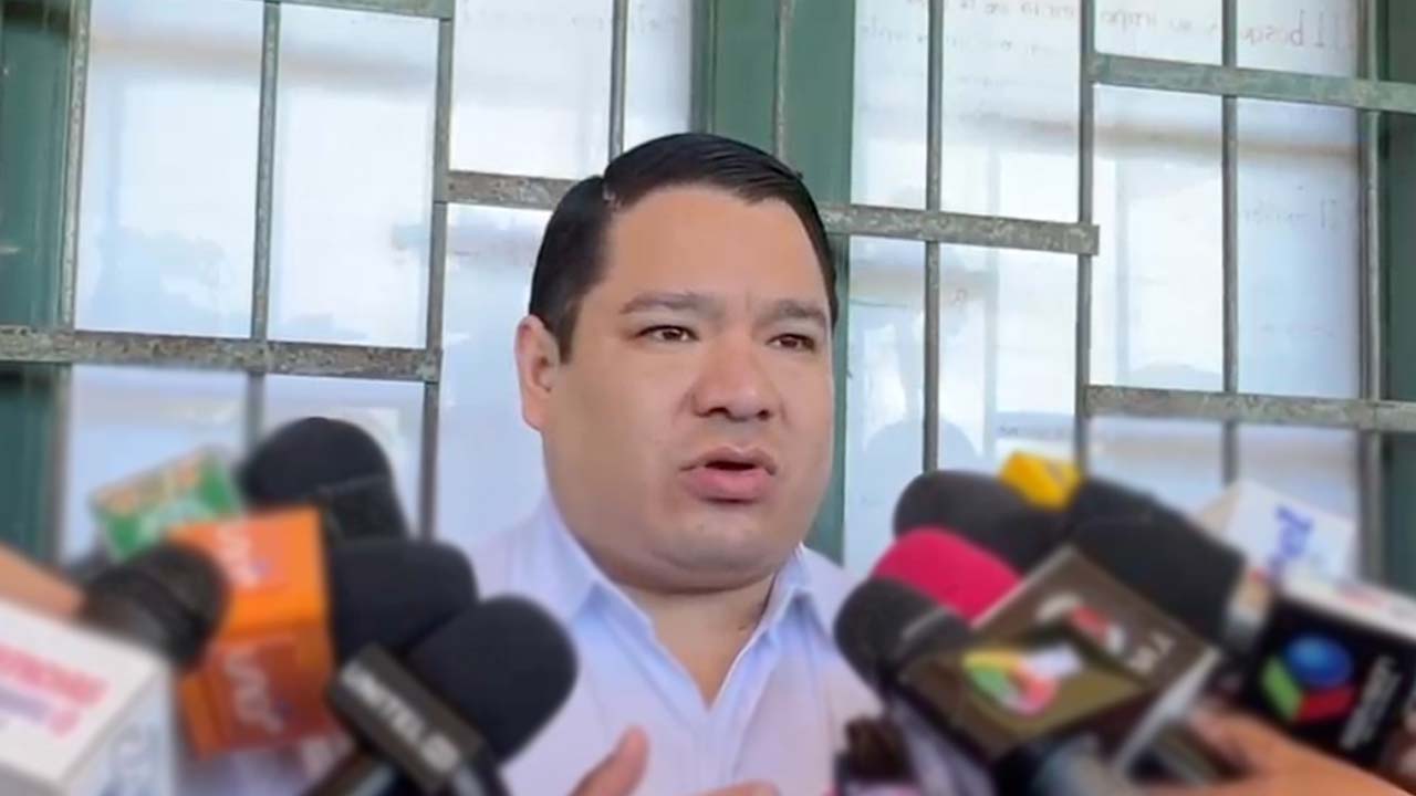 Fiscal General emite su voto y llama a fortalecer la democracia mediante las elecciones judiciales