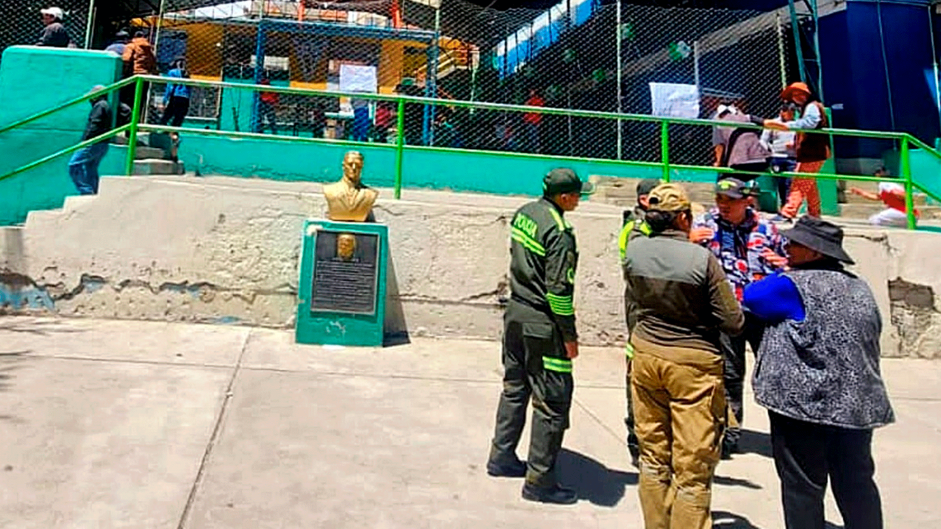 Robos y FalsificacMarcan la Jornada Electoral en La Paz 