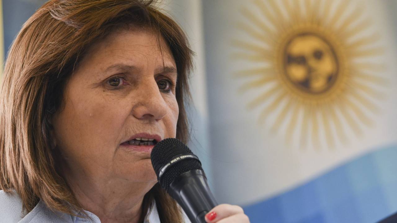 Argentina acusa a Maduro de tomar rehenes, como a su gendarme, para "asegurarse impunidad"