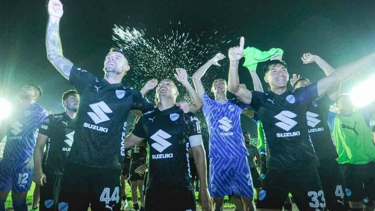 Bolívar viajará a Inglaterra y hará su pretemporada en los predios del Manchester City