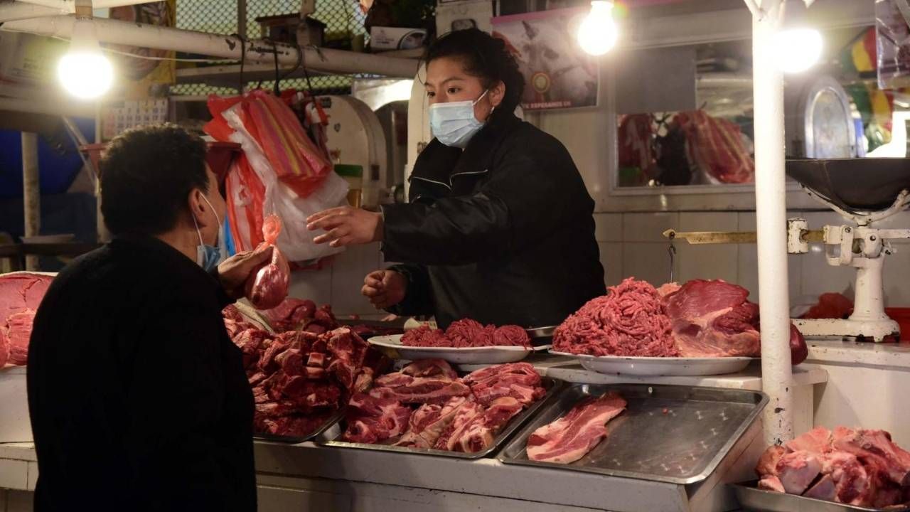  Precio de la carne se dispara y Fejuve exige controles inmediatos