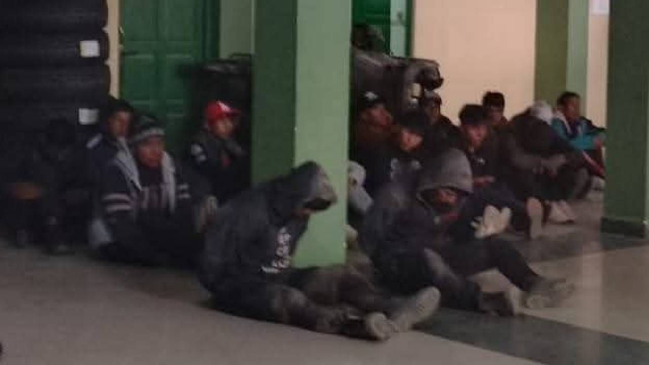Arrestan a 32 presuntos "Jukus" tras la muerte de un minero en Huanuni