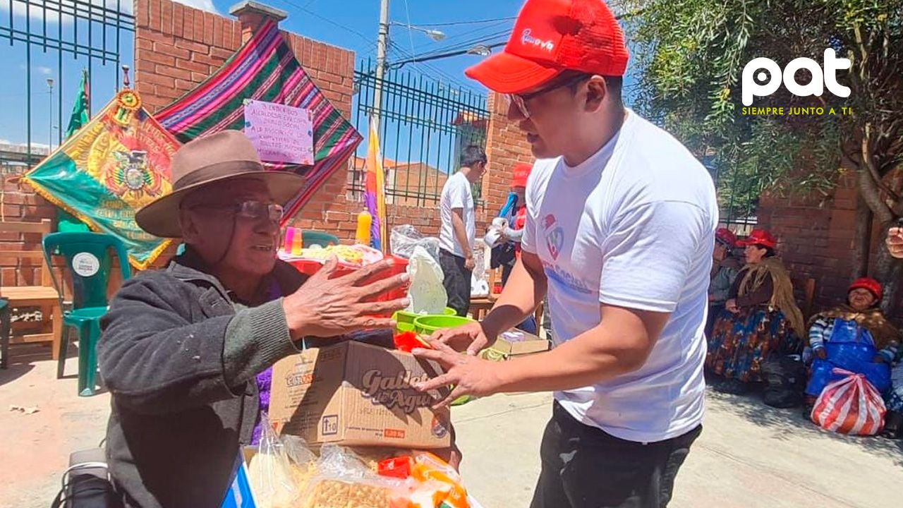 A horas del año nuevo, Brazo Social entrega alimentos a adultos mayores 