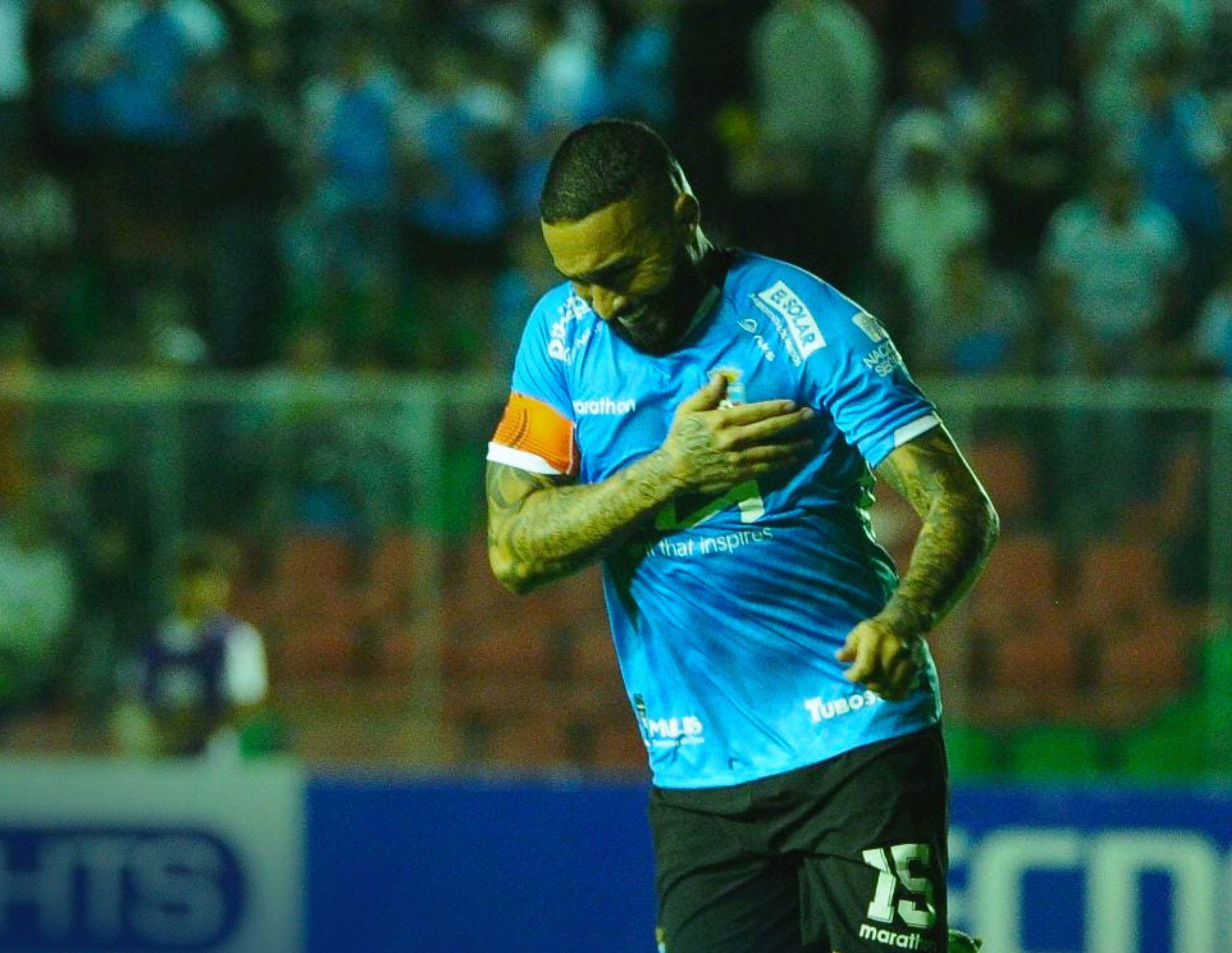 Blooming gana y sale del fondo