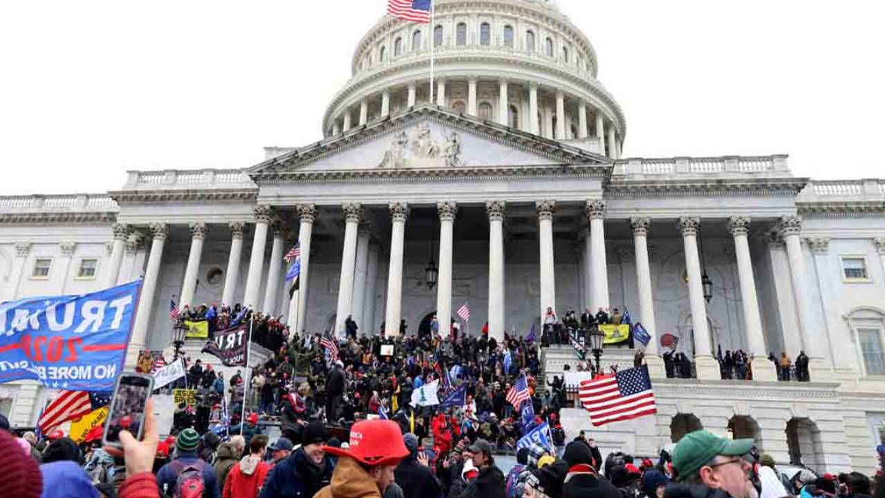 Trump podría indultar a 1.000 manifestantes de las protestas del 6 de enero