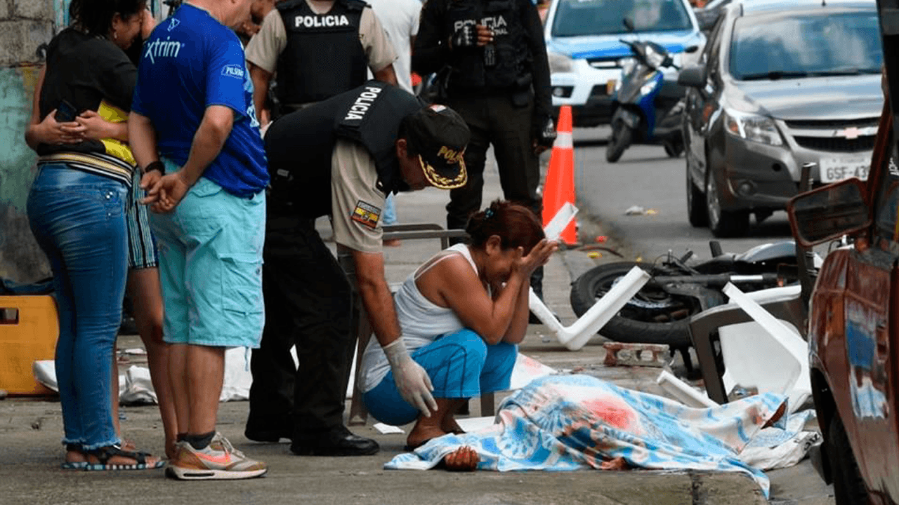 Ecuador: Ataque armado deja cinco muertos y ocho heridos