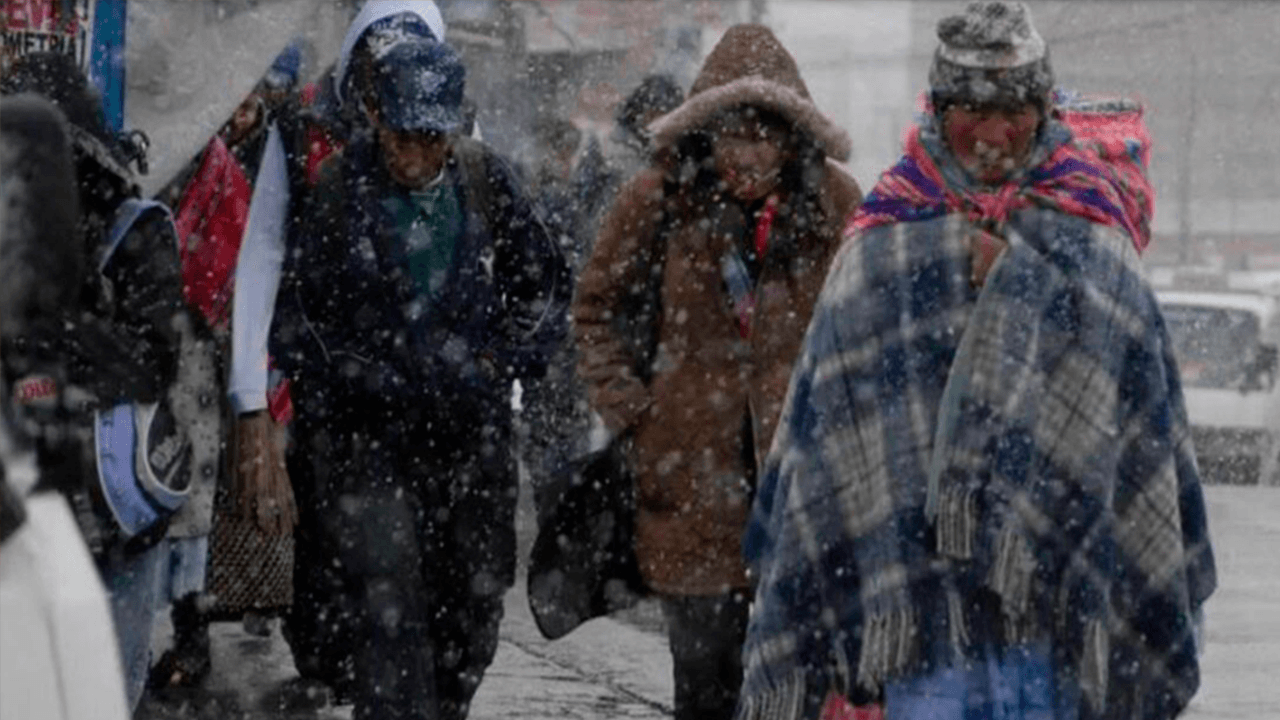 Emiten alerta naranja por heladas en tres departamentos: La Paz, Oruro y Potosí