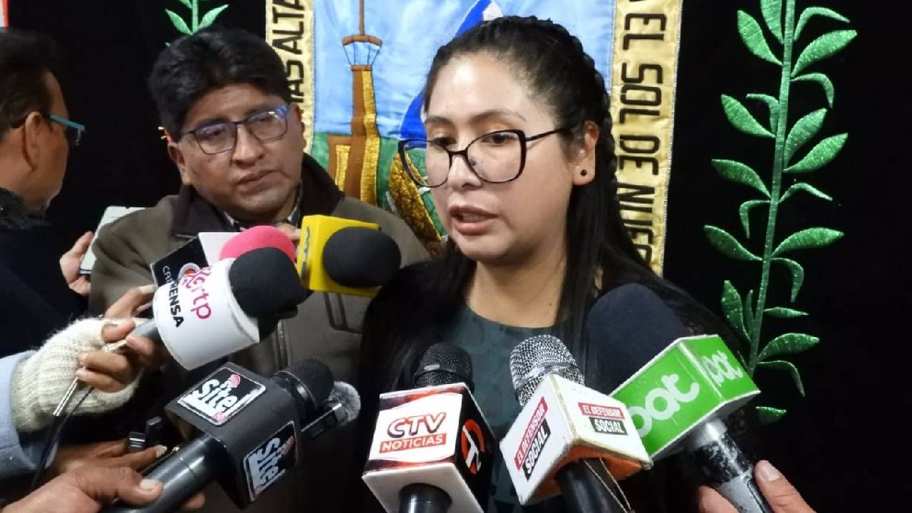Eva Copa critica la marcha de seguidores de Evo Morales por su agresividad y fines personales
