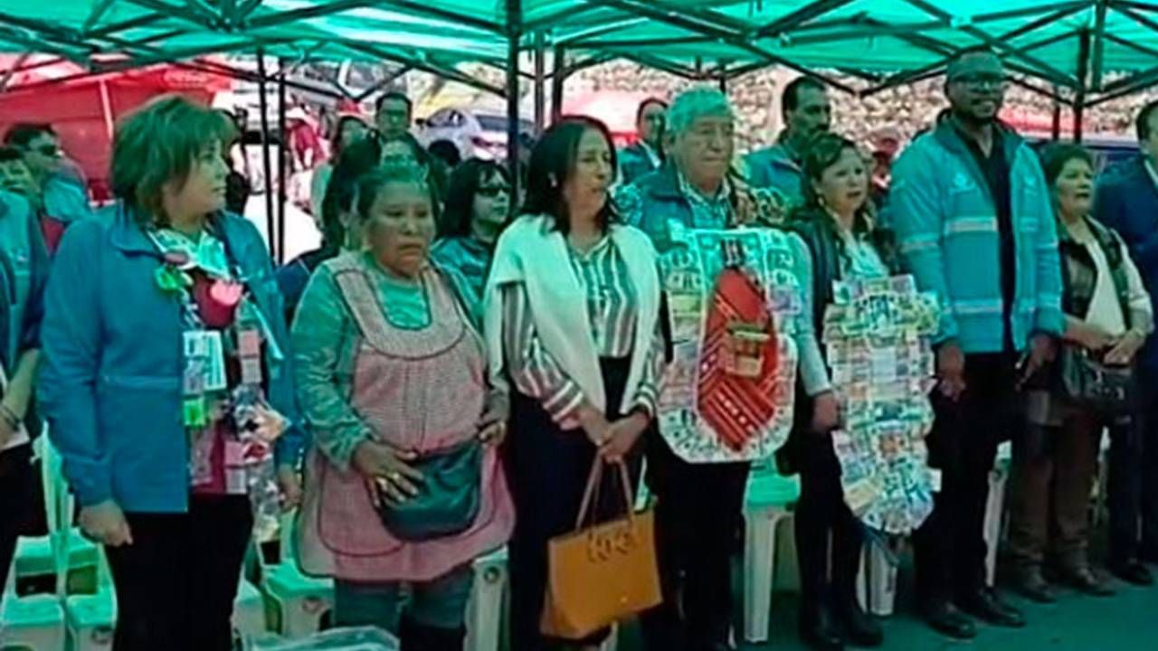 La Alcaldía inaugura la preferia de Alasita 2025 rumbo al Bicentenario