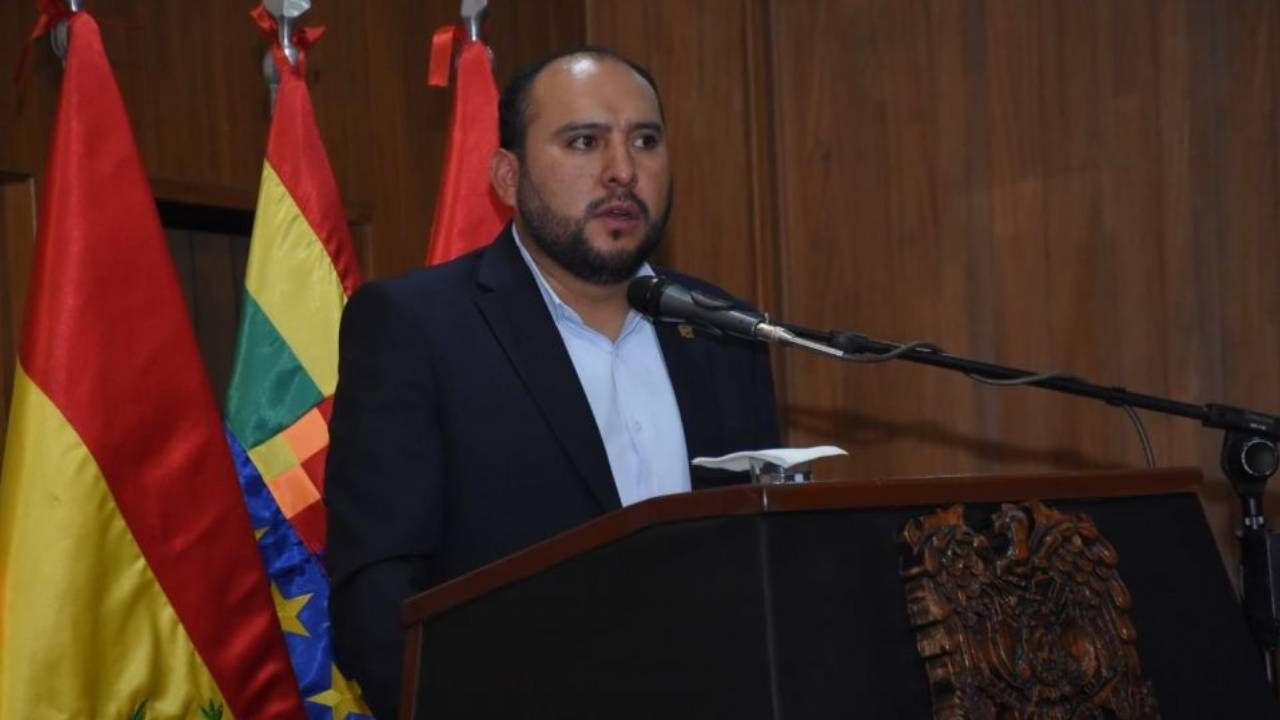 Gobierno contabiliza 12 aprehendidos y 29 arrestados tras nueva protesta 'Evista' en La Paz