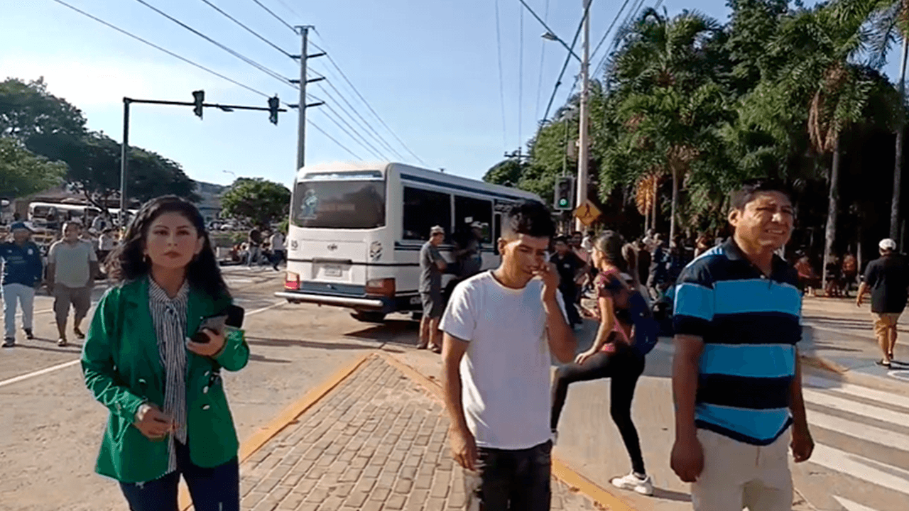 Transportistas protestan en la quinta municipal contra el reordenamiento vial  