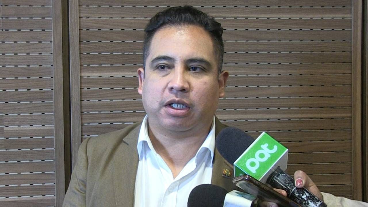 Alberto Astorga: "Oposición pedirá informe a Ministra de Culturas por gastos del Día del Estado