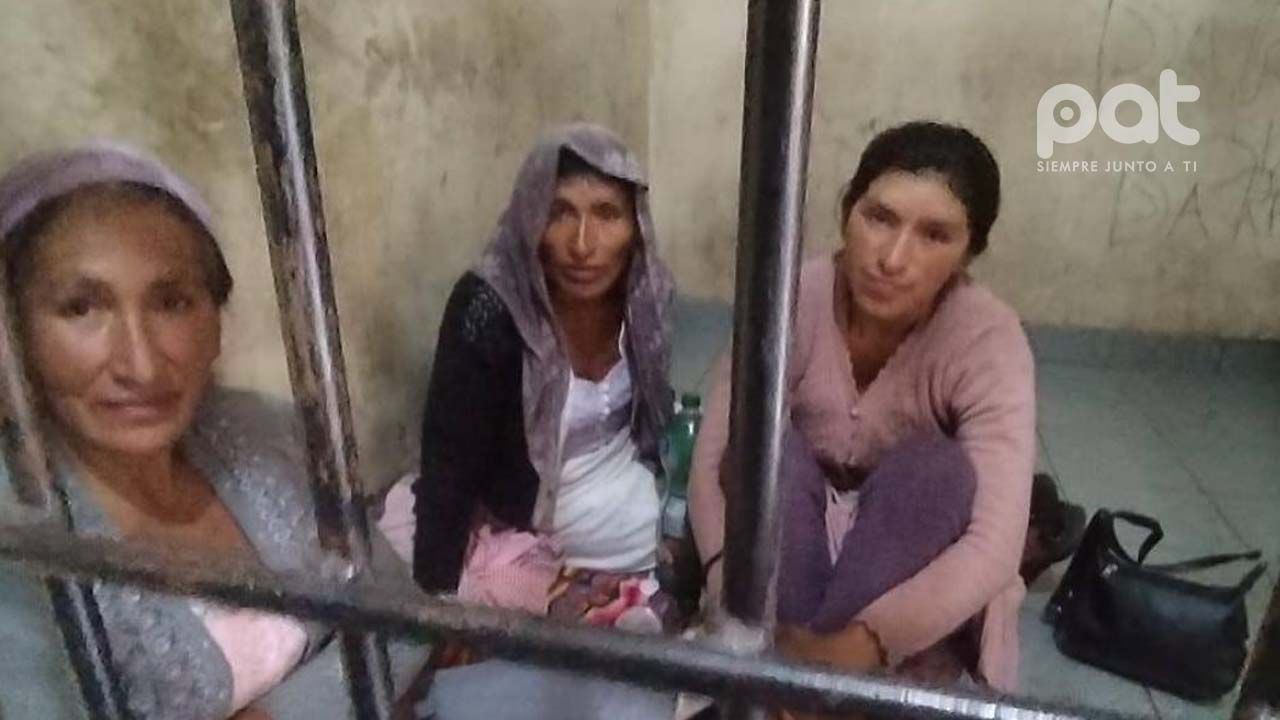Tiquipaya: Tres hermanas detenidas tras arrojar piedras a la caravana del presidente Arce