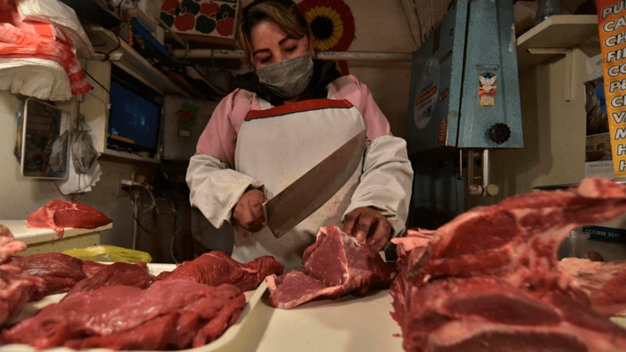  Gobierno suspendió exportación de carne, pero precios siguen elevados en los mercados  