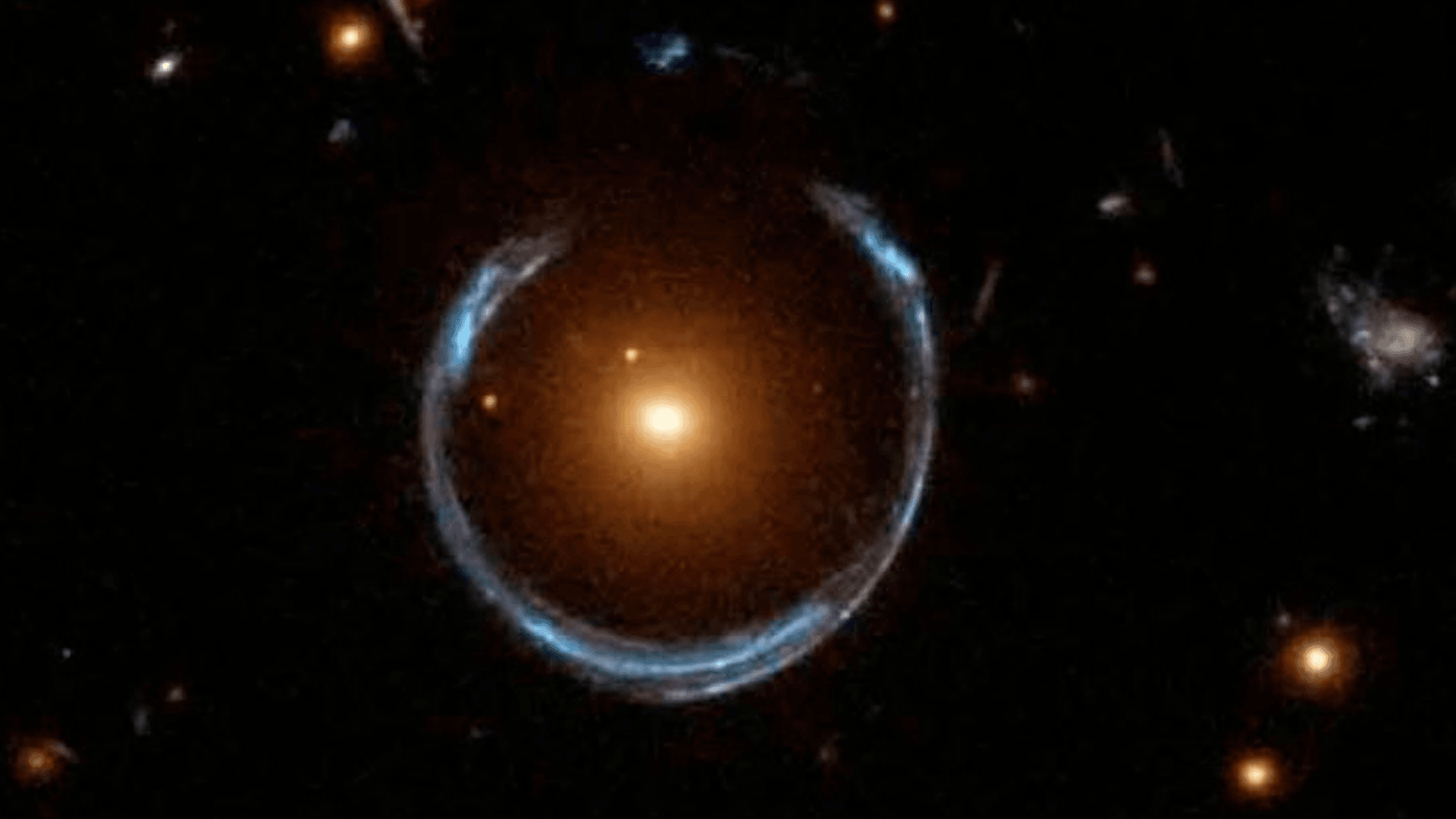 Misión Euclid descubre un asombroso "anillo de Einstein" en el universo