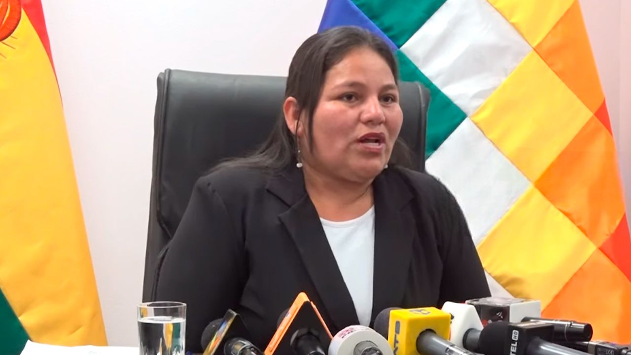 Choque asegura que Evo Morales ya es historia y deja al Ministerio de Gobierno hacer su trabajo