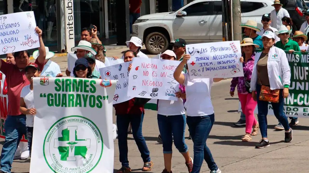 Salud anuncia paro indefinido desde el 24 de febrero en Santa Cruz