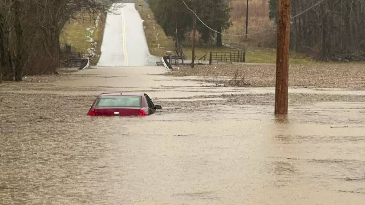 Tormentas e inundaciones en EEUU dejan al menos 9 muertos
