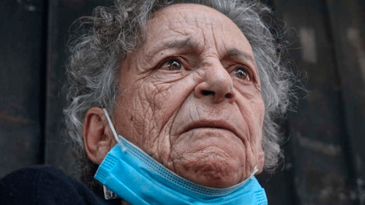 Amparo Carvajal “Mis noches en vigilia están llenas de frío y dolor”