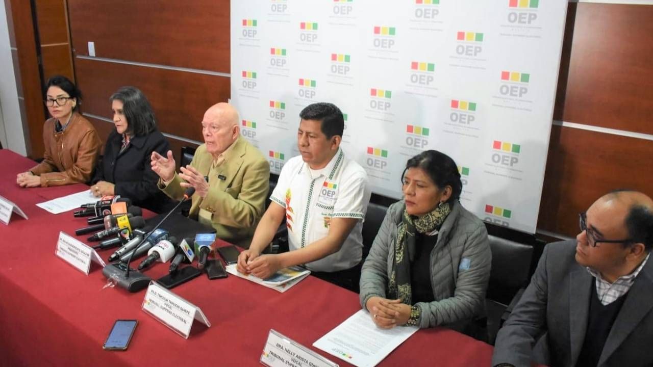TSE decidirá el martes sobre la renuncia de Evo Morales al MAS mediante poder notariado