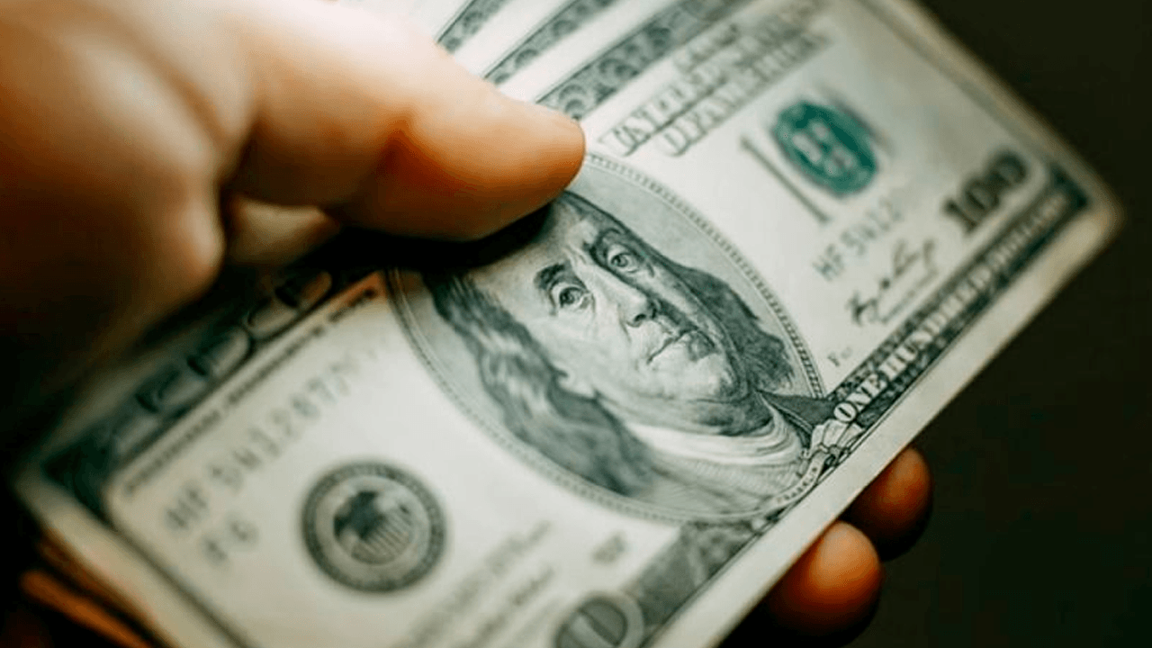 Denuncian Estafa de $US 2 Millones con la Compraventa de Dólares en La Paz