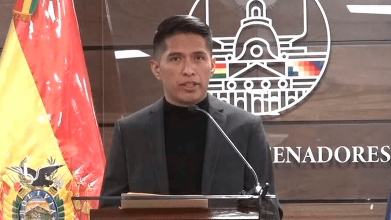 Crisis de combustible: Rodríguez pide reunión urgente entre Gobierno y Legislativo