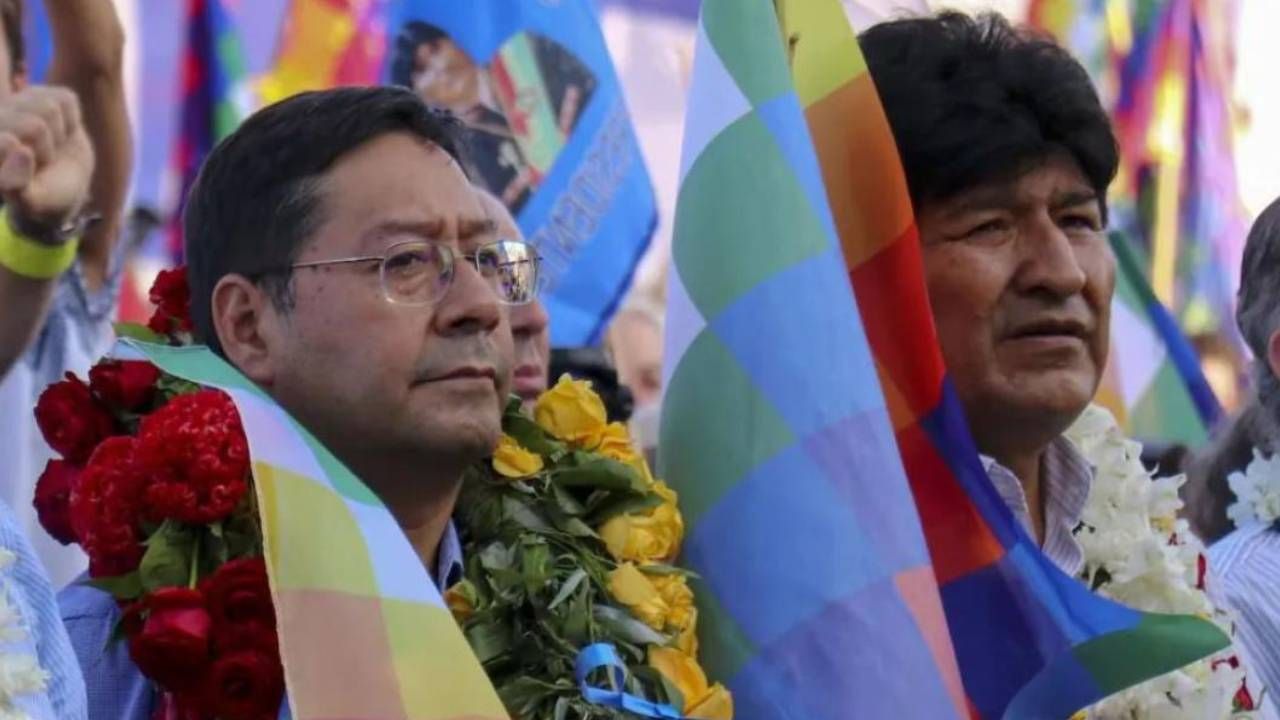 Evo responde a Arce: “No tiene valor moral y político de asumir su responsabilidad” por la crisis
