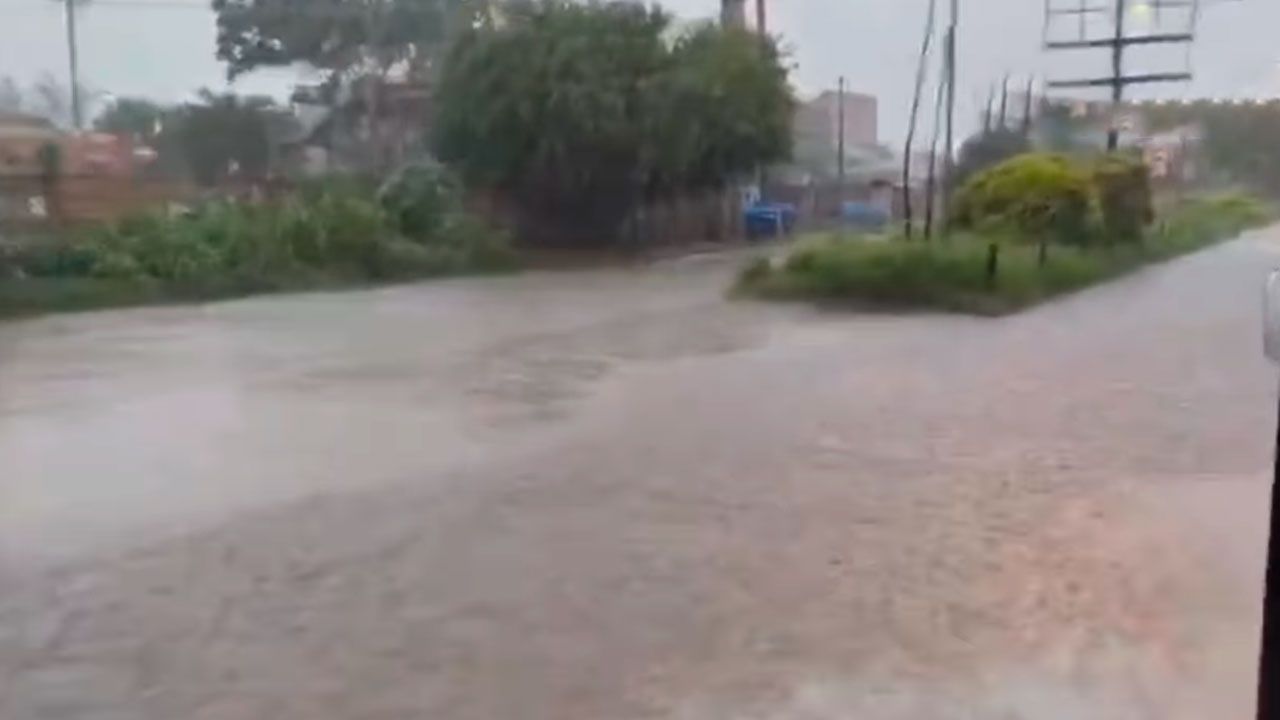 Atención a Emergencias por Fuertes Lluvias 