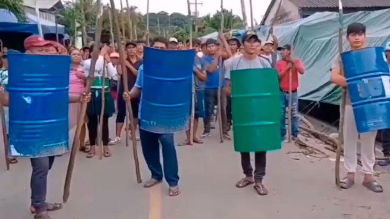 Policía intercepta a 17 colombianos indocumentados en Cochabamba vinculados a Evo Morales