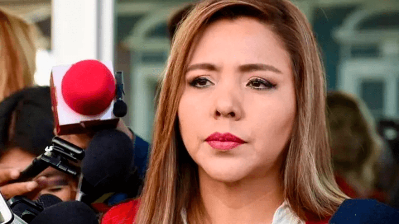 Gabriela Alcón evita hablar sobre caso Zúñiga y llama a no politizar la investigación