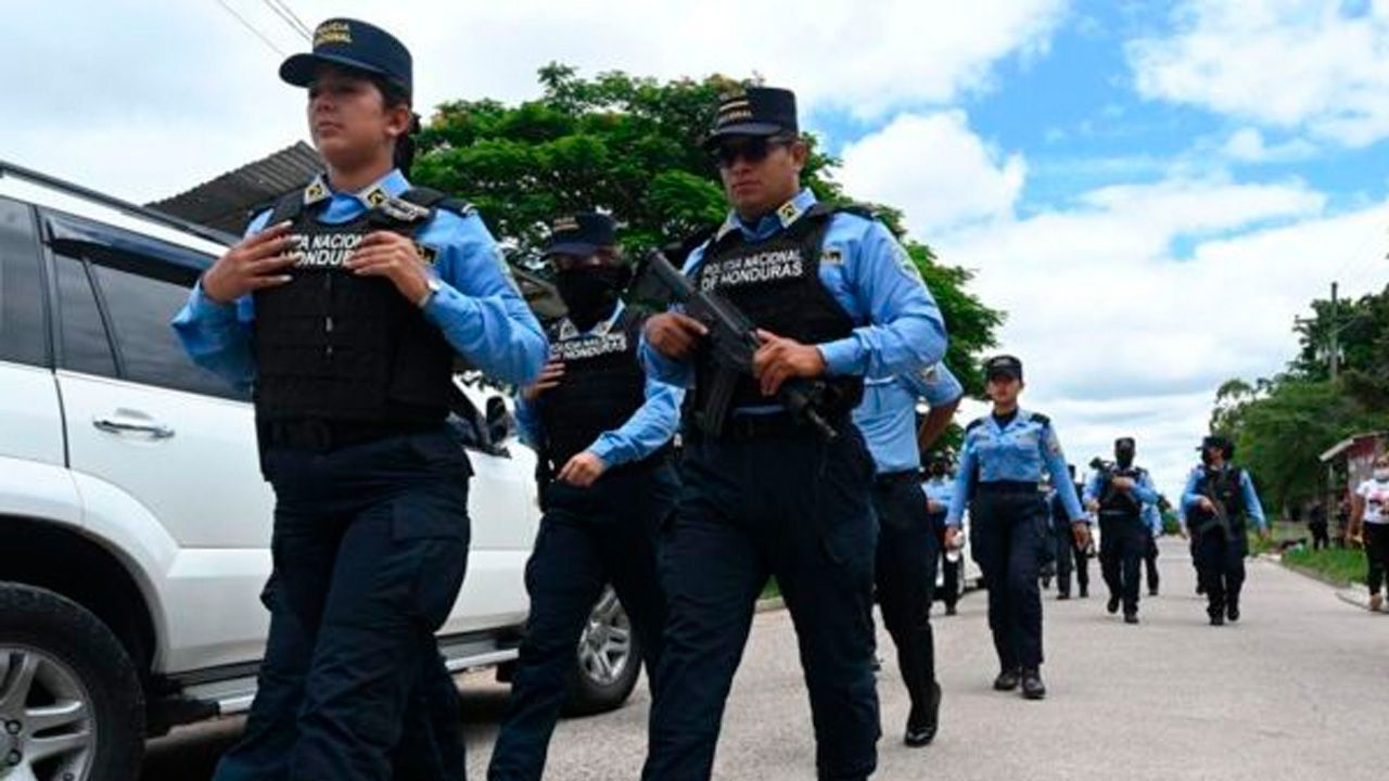 Mueren 41 reclusas "calcinadas y tiroteadas" en Honduras