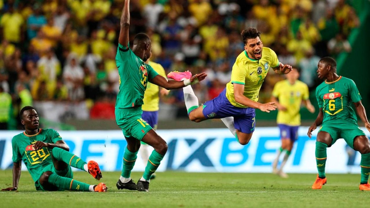 Brasil con un gol en contra pierde partido amistoso ante Senegal