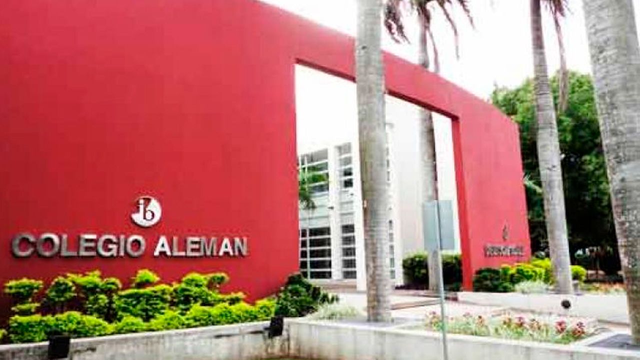 Comisión de Salud y Educación de la Cámara de Diputados llegó hasta el colegio Alemán.