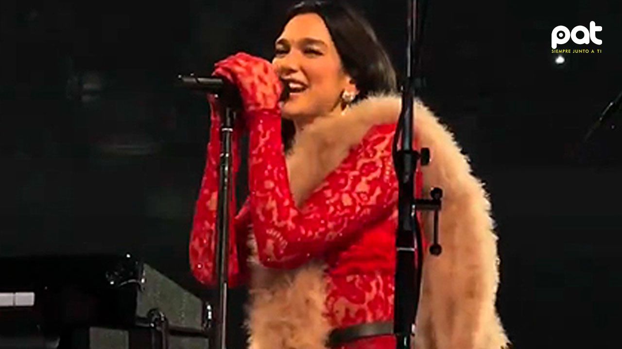 Dua Lipa sorprende a su público al cantar "Héroe" de Enrique Iglesias en español