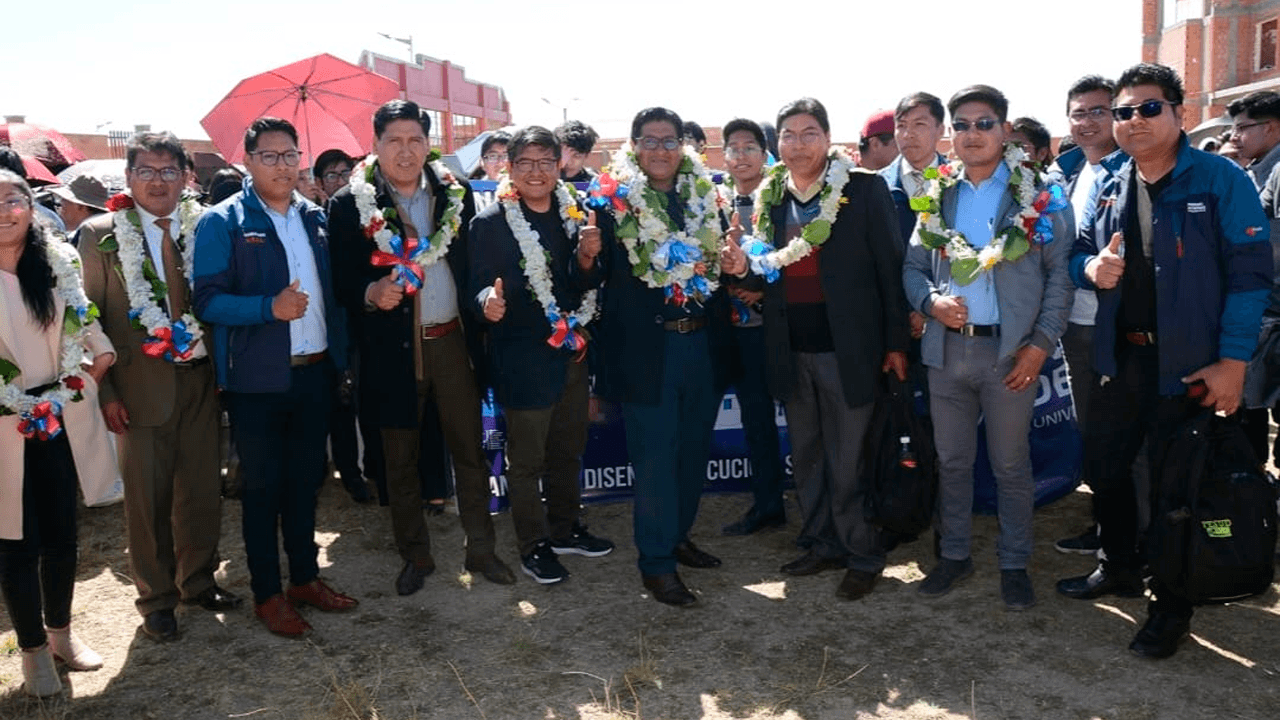 La sede de la UPEA en Viacha celebra 15 años con entrega de obras y proyecciones de crecimiento