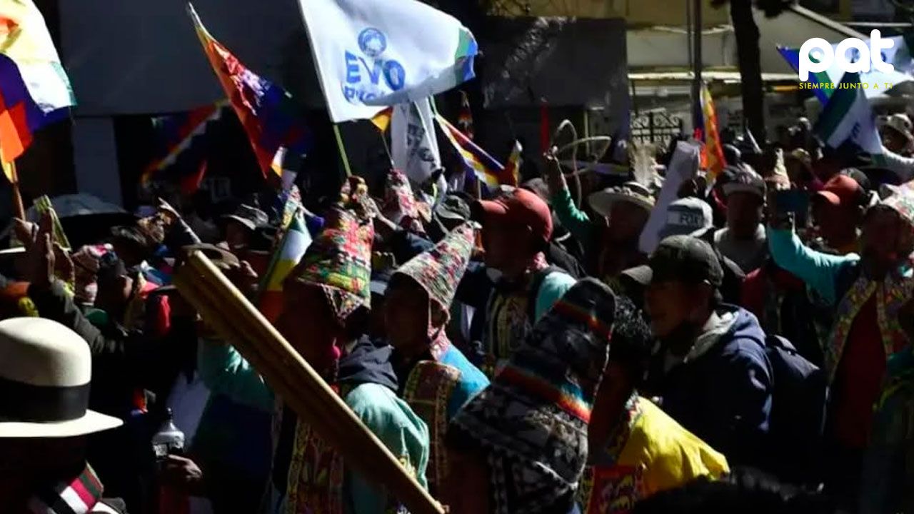 Alcaldía de La Paz cierra plaza Abaroa por marcha evista este lunes