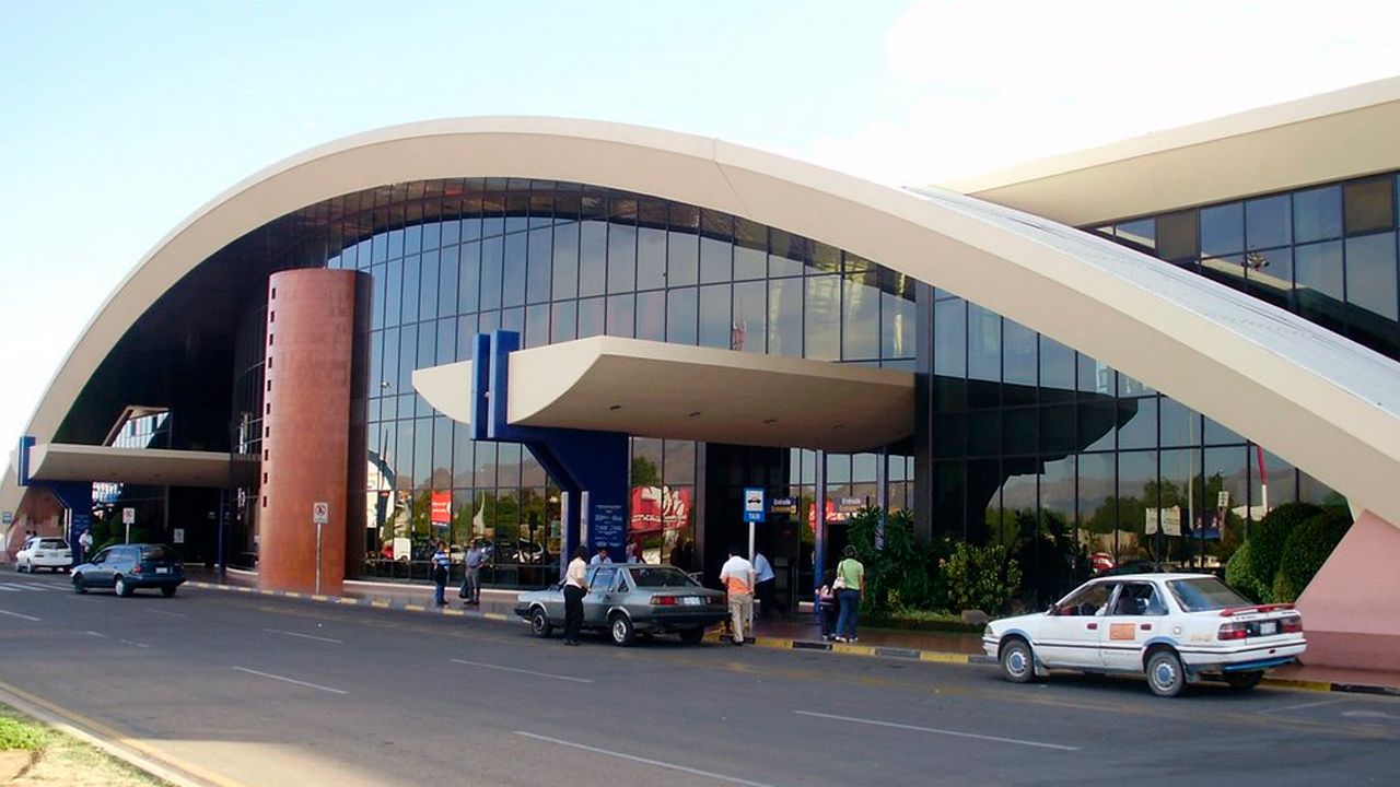 Allanan el Aeropuerto Jorge Wistermann debido a investigación por el caso “narcovuelo”