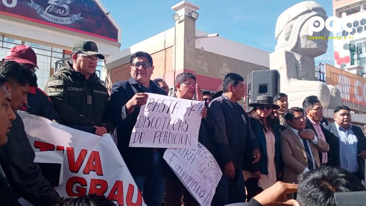 Docentes, padres y vecinos logran acuerdo para el cierre definitivo de bares cerca de la UPEA