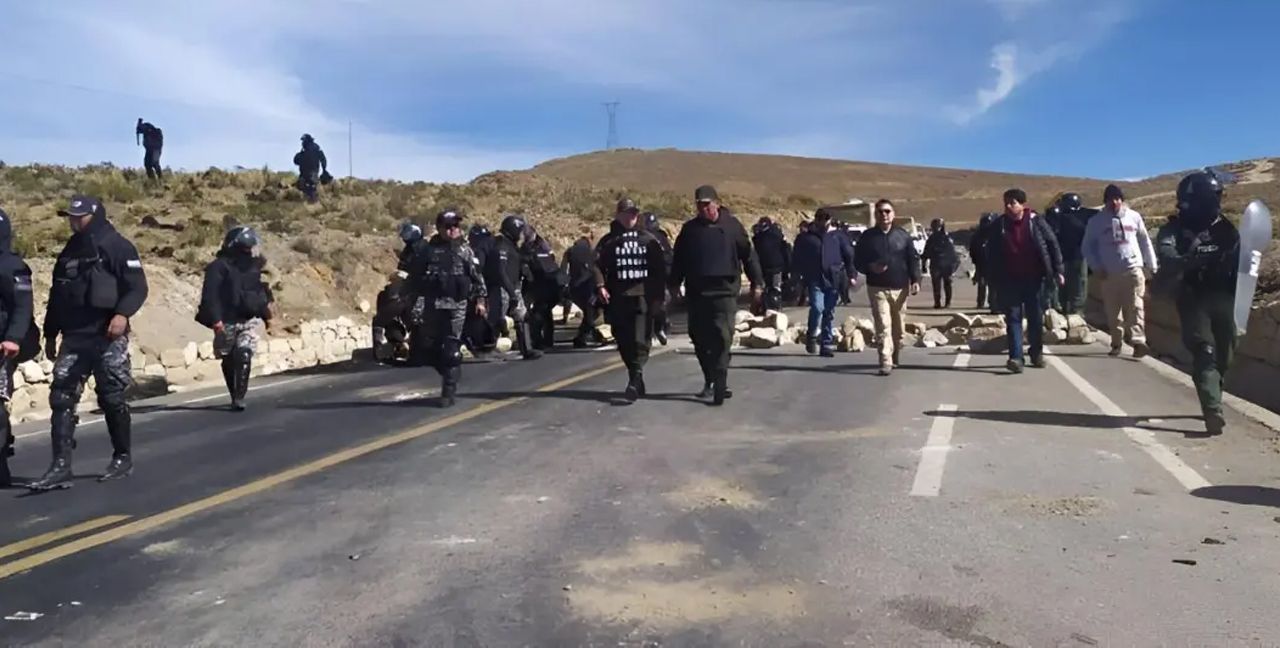 Gobierno identifica a responsables de violencia en Llallagua y anuncia procesos penales
