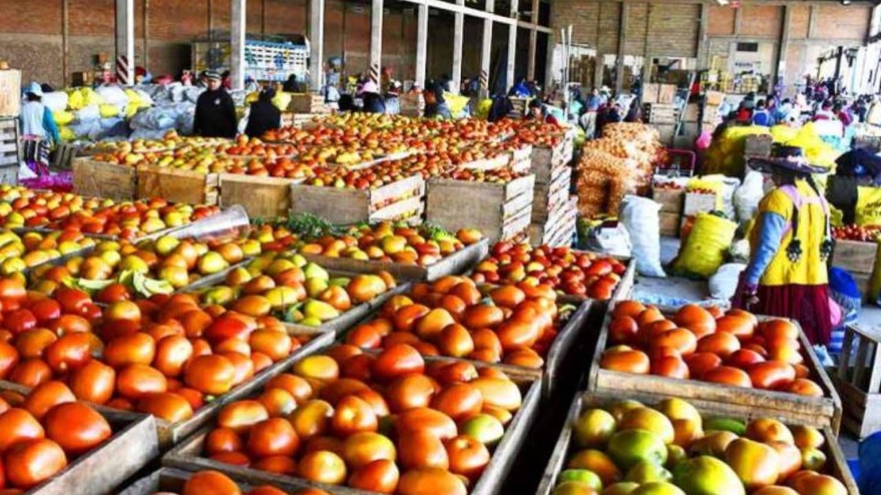 Liberan rutas en Cochabamba y los mercados comienzan a abastecerse