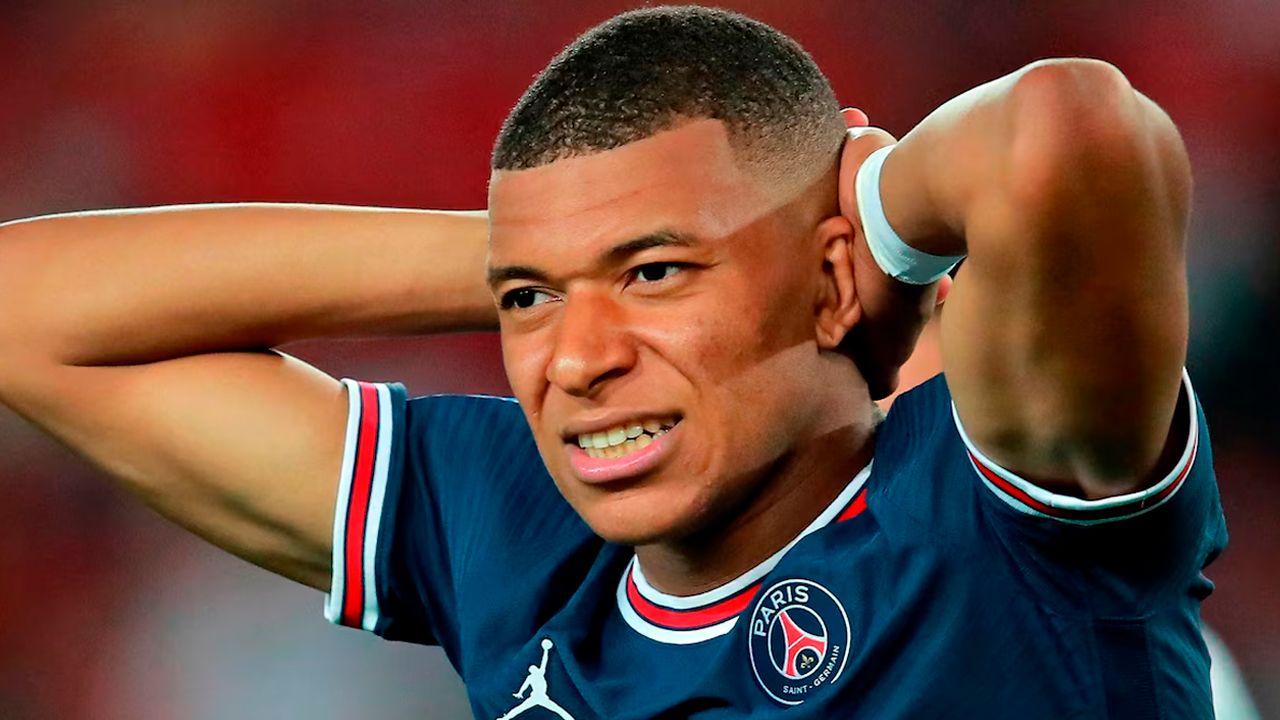 Mbappé demanda al PSG por extorsión y acoso moral en su última temporada