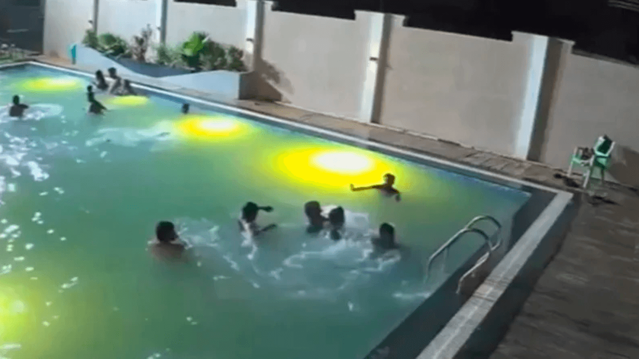 Joven muere ahogado en una fiesta sin que nadie lo note