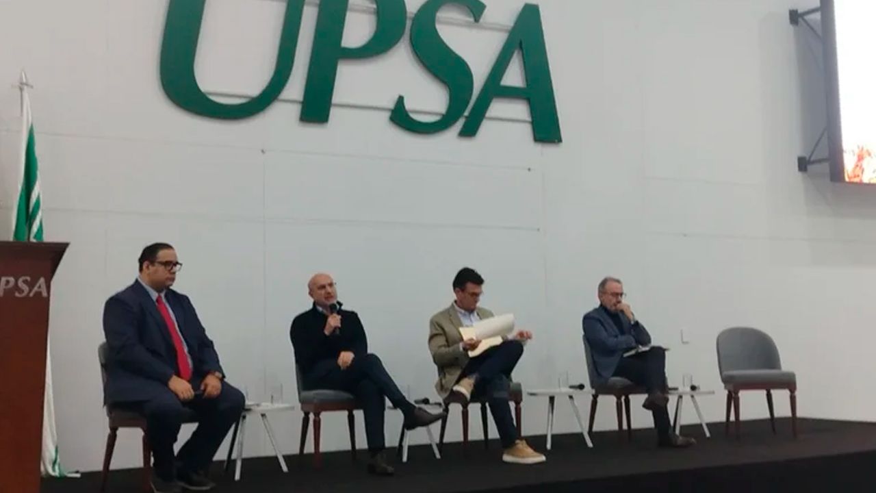 Candidatos exponen sus propuestas energéticas en foro económico rumbo a las elecciones