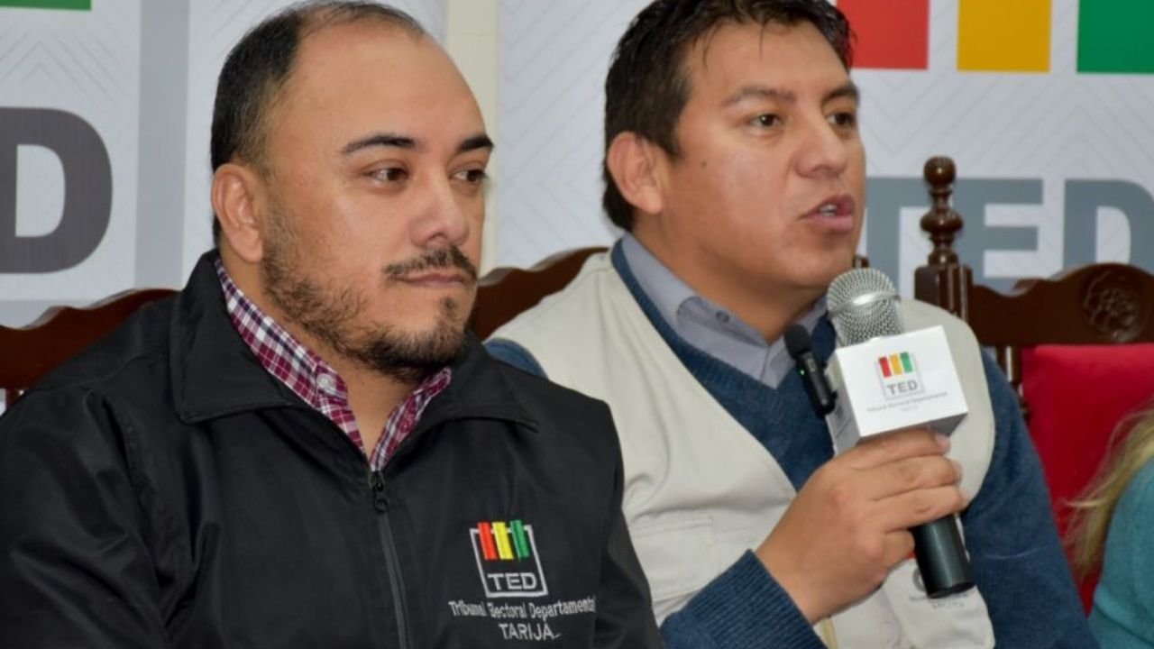 Marco Aguirre Saavedra asume la presidencia del Tribunal Electoral de Tarija