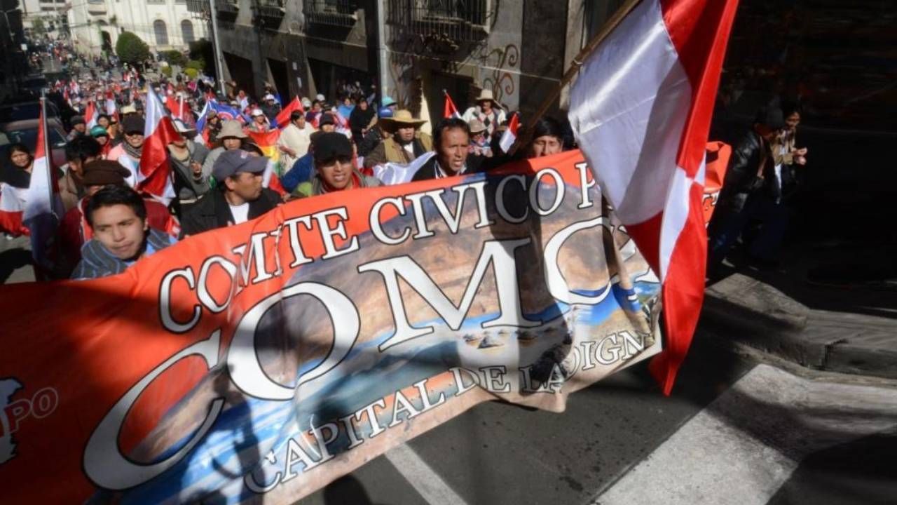 Cívicos de Potosí rechazan contratos del litio y advierten con movilizaciones