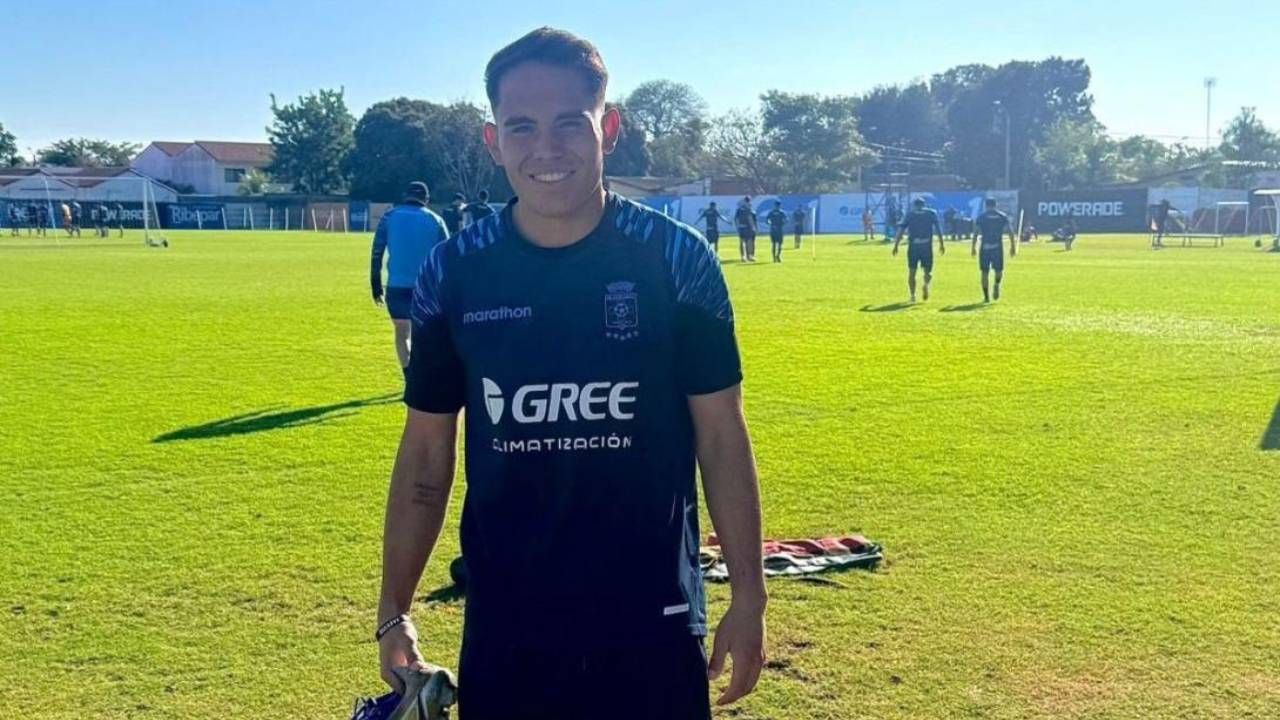 Adrián Pacheco, de 20 años, llega para potenciar a Blooming