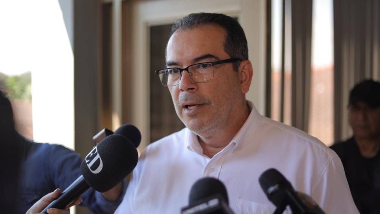 Mario Aguilera: "Asumí el ejercicio de la suplencia temporal de la Gobernación. El gobernador electo es Luis Fernando Camacho"