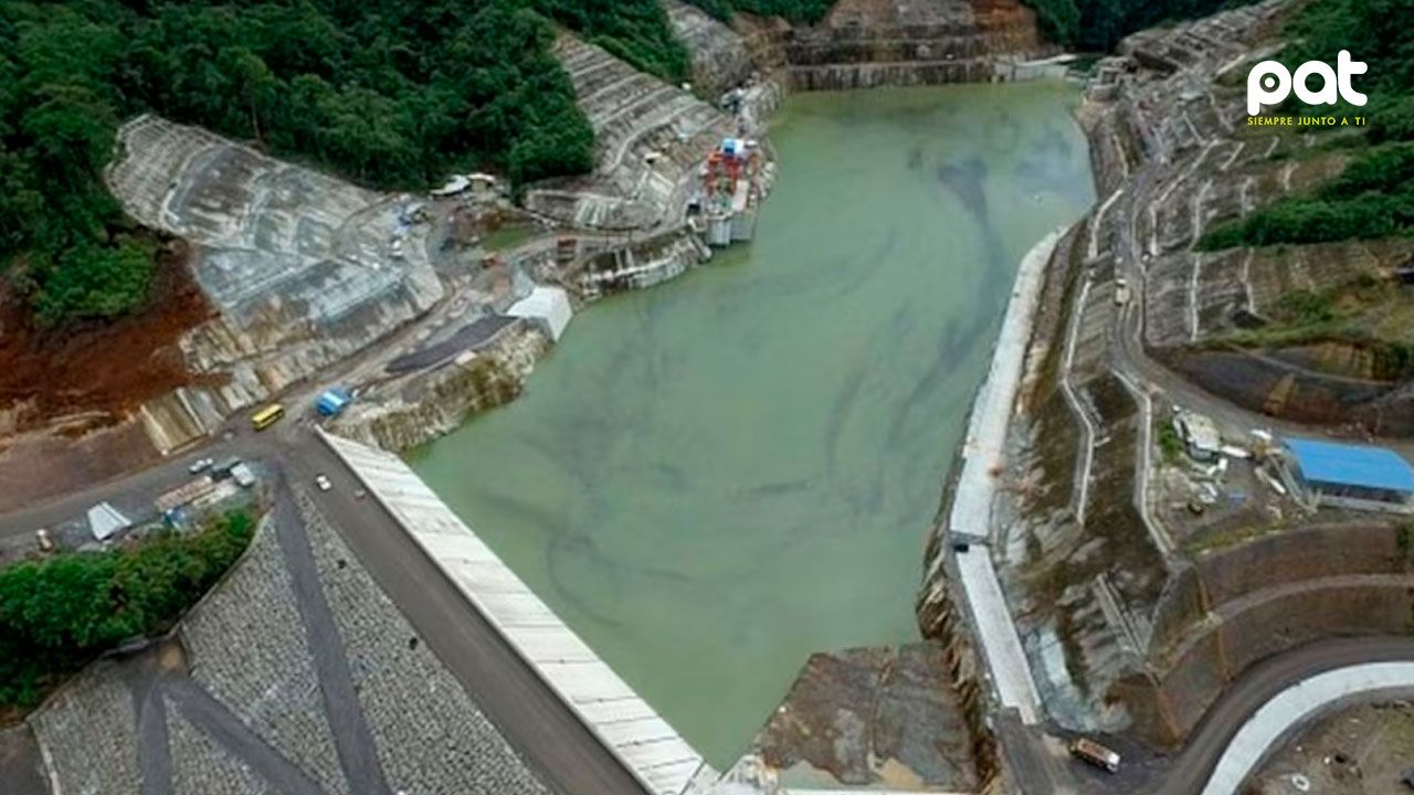 Una empresa del régimen chino debe pagar 400 millones de dólares a Ecuador por fallas en hidroeléctrica