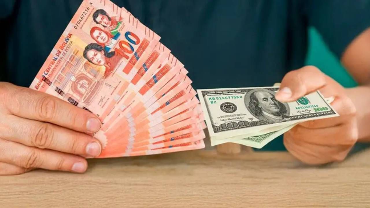 Tendencia a la baja, así se ha movido el dólar físico en la última semana